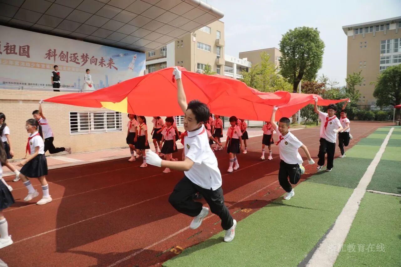 微信图片_2026-10-22_140811_185.jpg